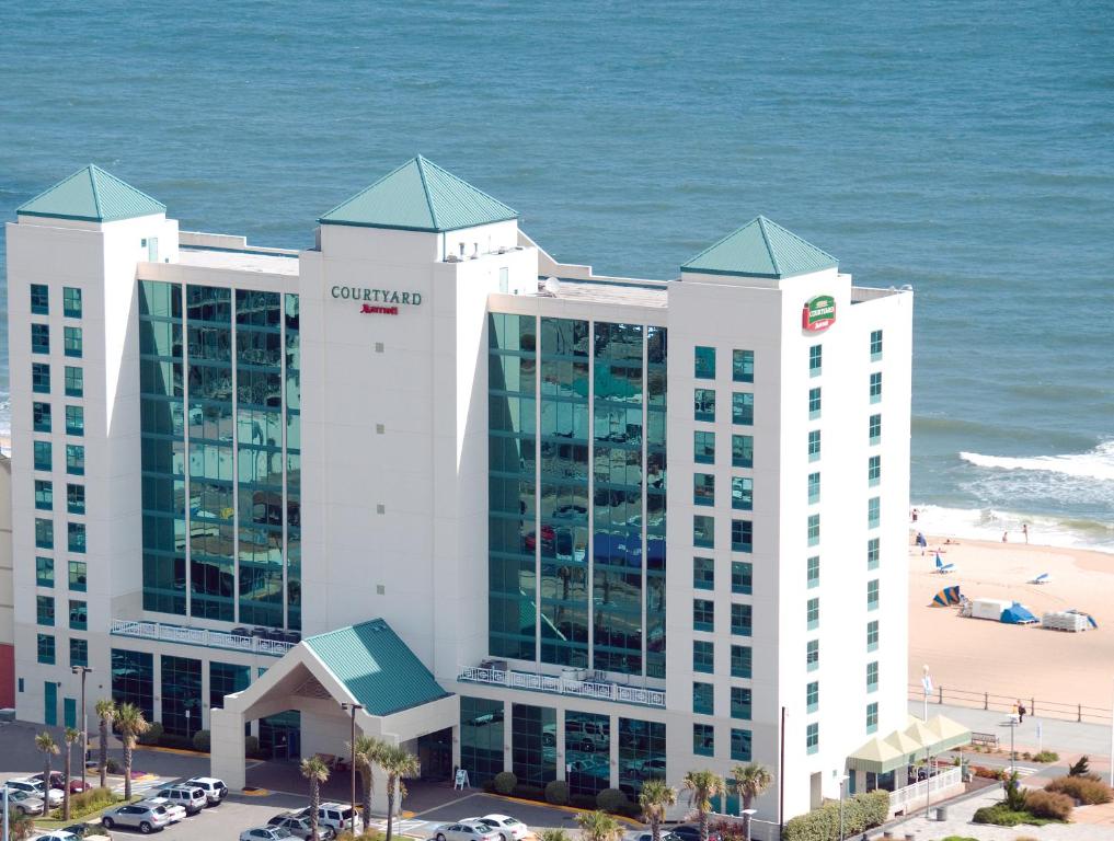 Courtyard Virginia Beach Oceanfront/South Main image 1